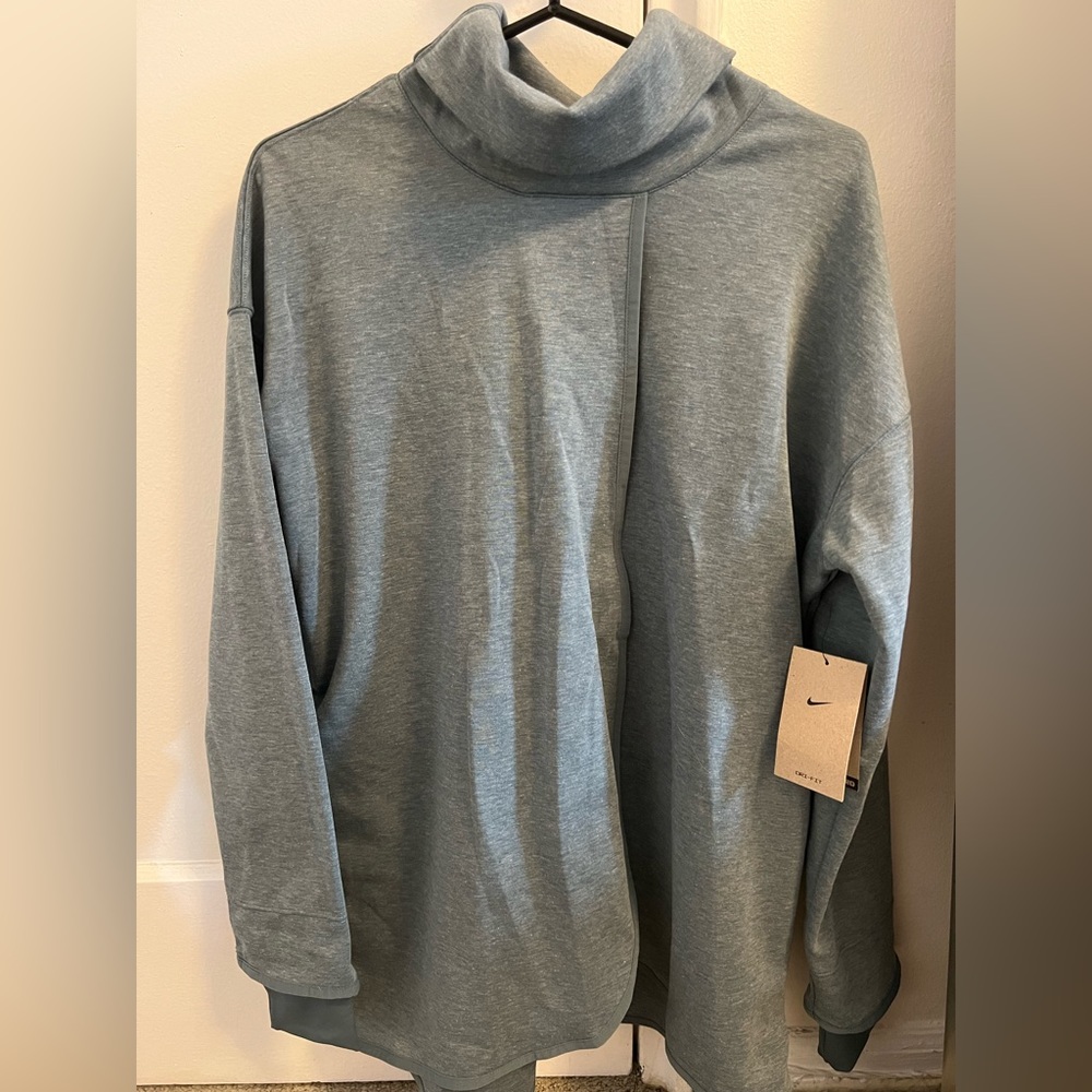 Nike Women's Heather Gray Funnel Neck Pullover Sweatshirt
